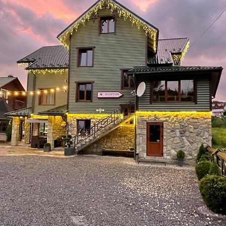 Hotel Zatyshok Nad Prutom à Bukovel Extérieur photo