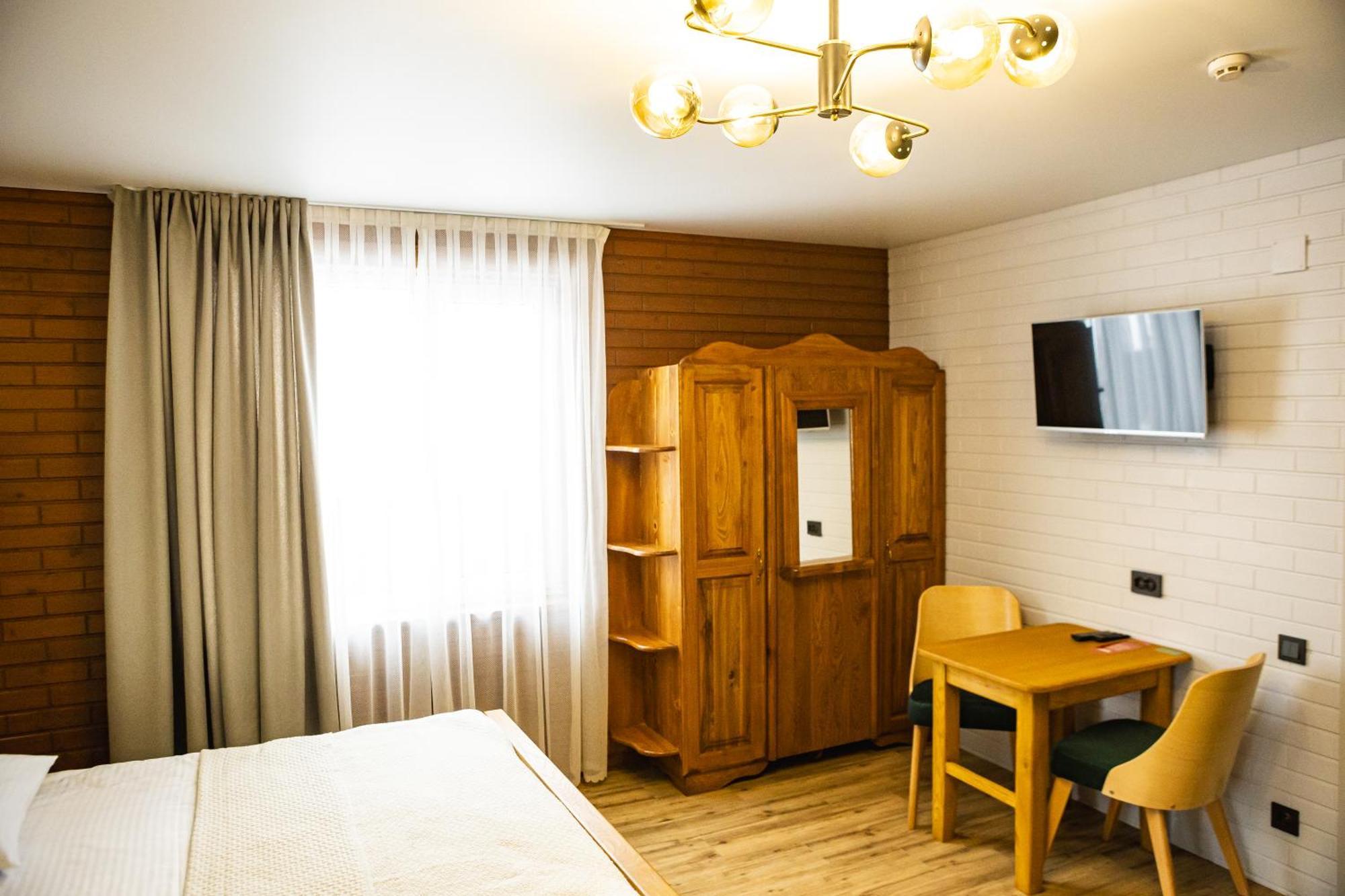 Hotel Zatyshok Nad Prutom à Bukovel Extérieur photo