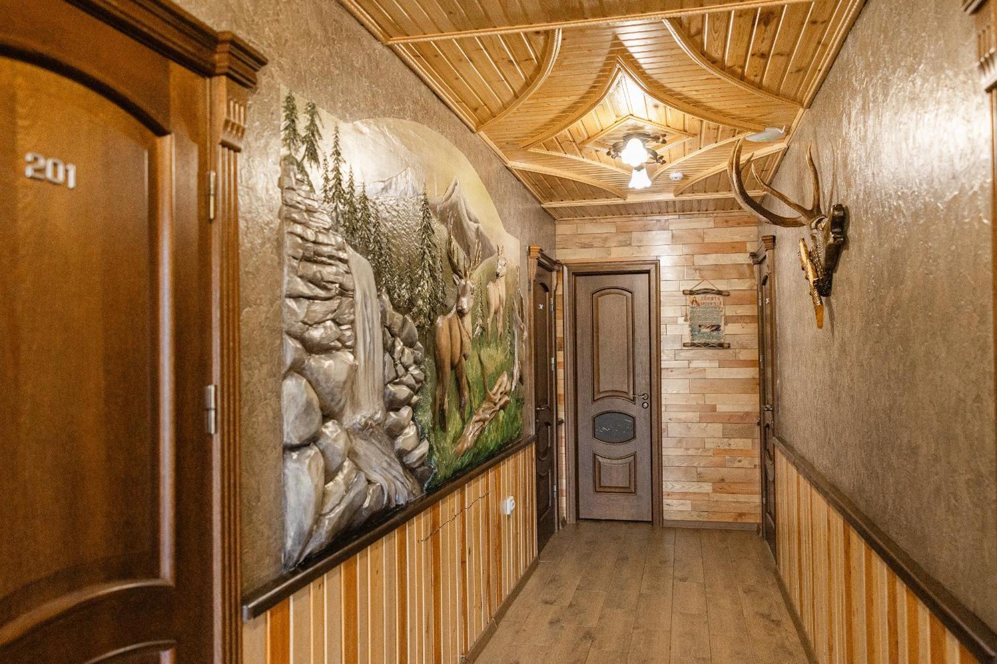 Hotel Zatyshok Nad Prutom à Bukovel Extérieur photo