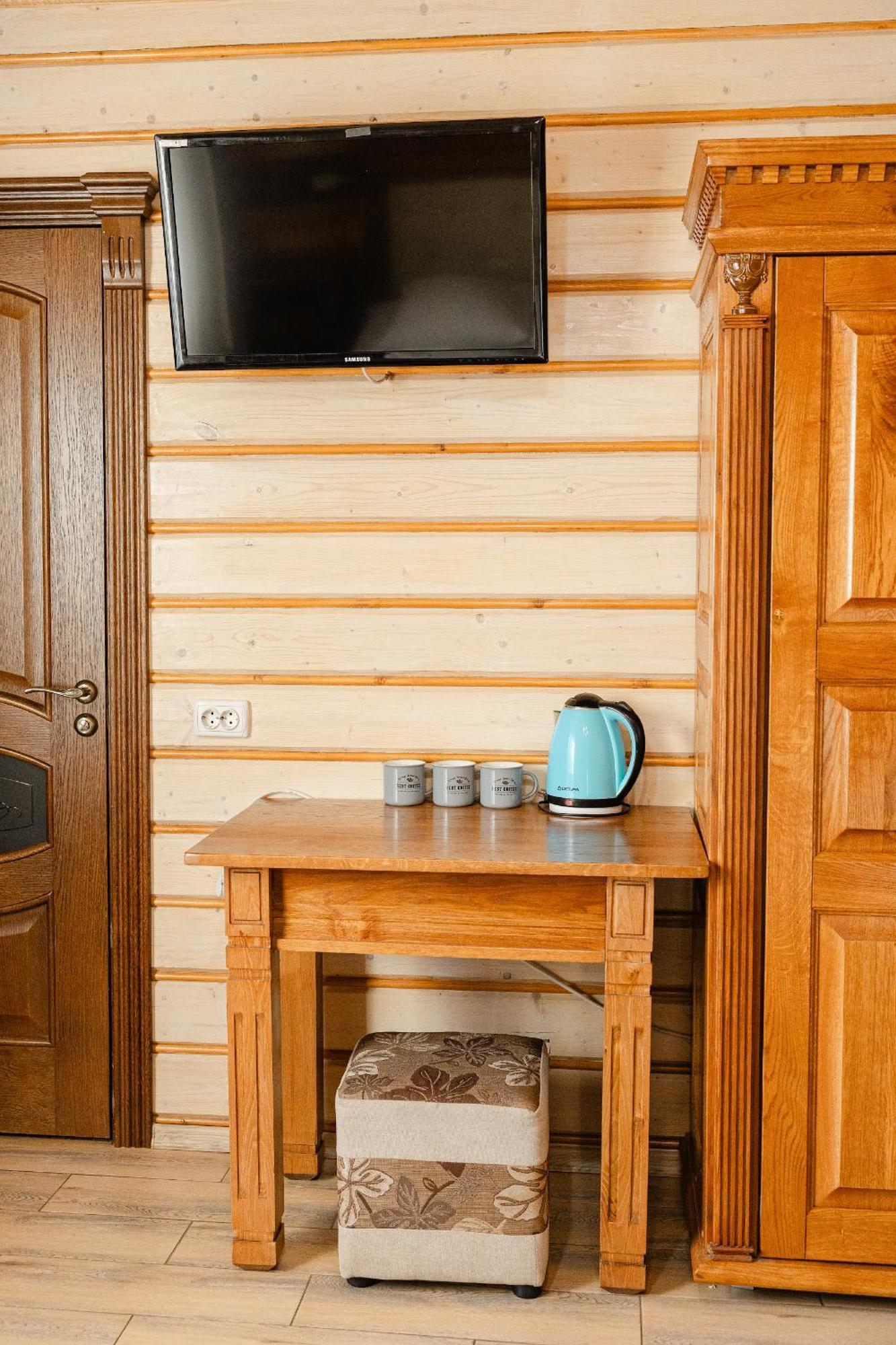 Hotel Zatyshok Nad Prutom à Bukovel Extérieur photo