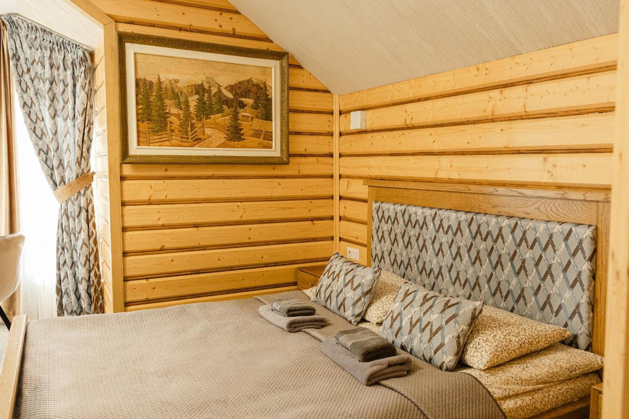 Hotel Zatyshok Nad Prutom à Bukovel Extérieur photo