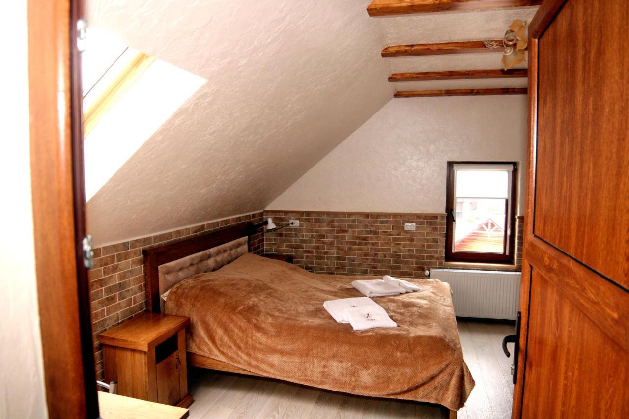 Hotel Zatyshok Nad Prutom à Bukovel Extérieur photo